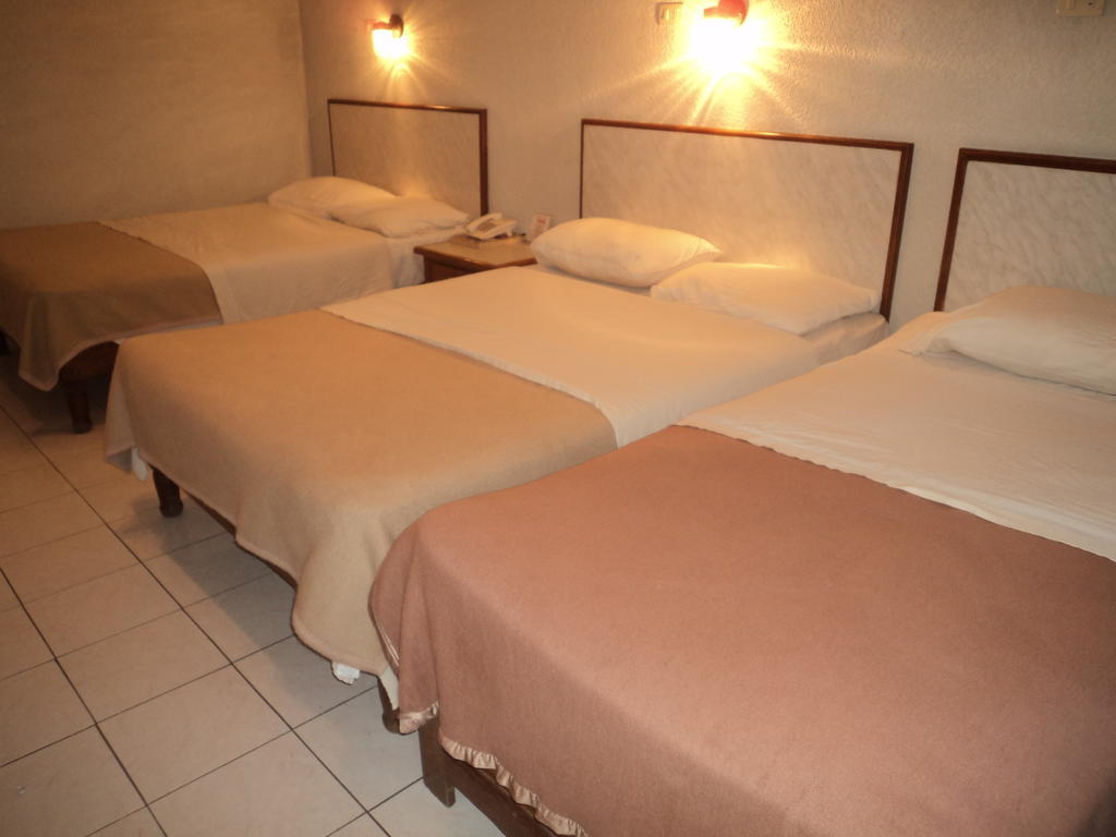 Hotel Kuraica Ciudad Obregon Room photo